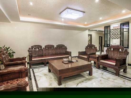 三房两厅市景套房