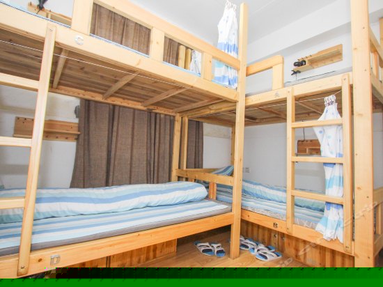 男生四人间床位(单铺价)(公卫)(内宾)