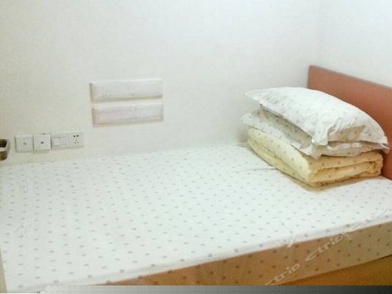 普通单人间(公共卫浴)