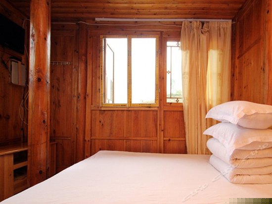 梯田观景日出房