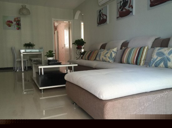 万达舒适两房一厅