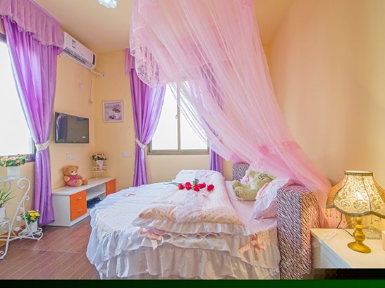 舒适主题圆床房