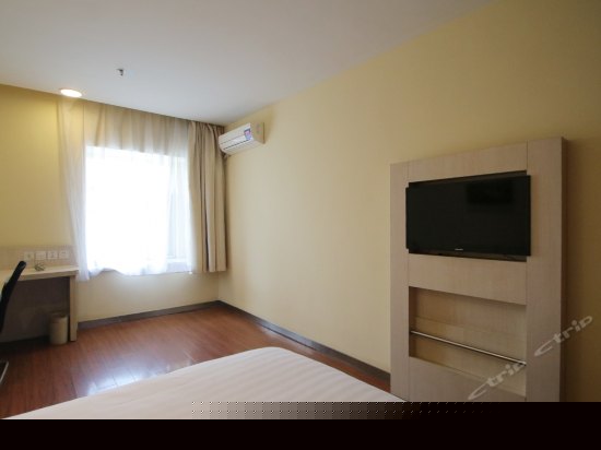 零压-高级大床房