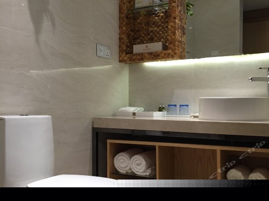 行政海景大床房