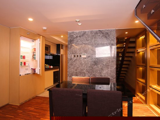 行政双层loft复式单人房