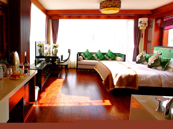 青瓷温馨大床房