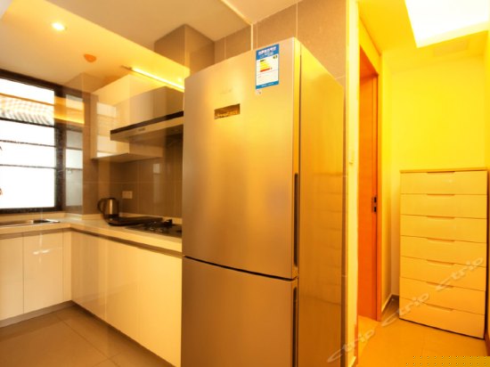 精品全家福2室1厅