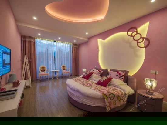 kitty公主房圆床房