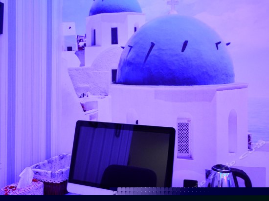 浪漫地中海主题影院房