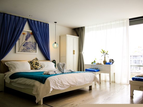 海景阳台大床房雪月