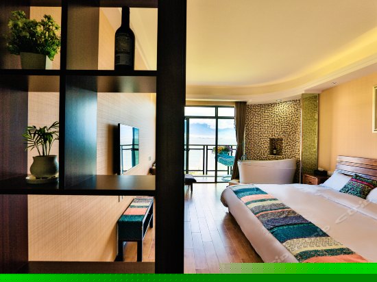 270°豪华海景大床房