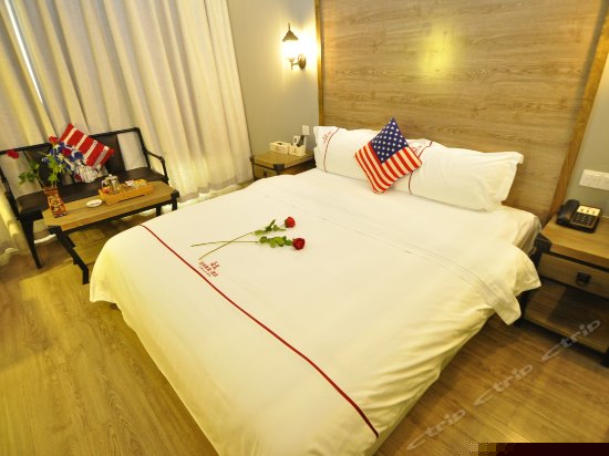 帝士空间大床房