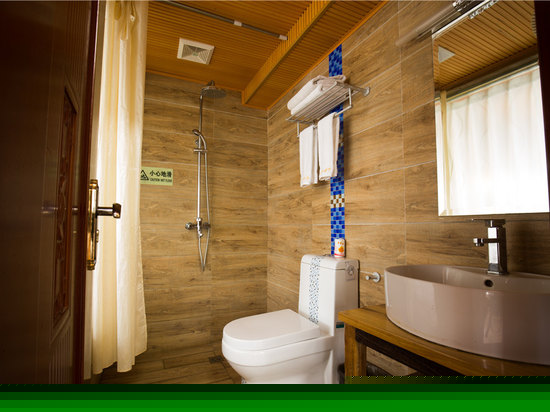 傣家风情亲子房