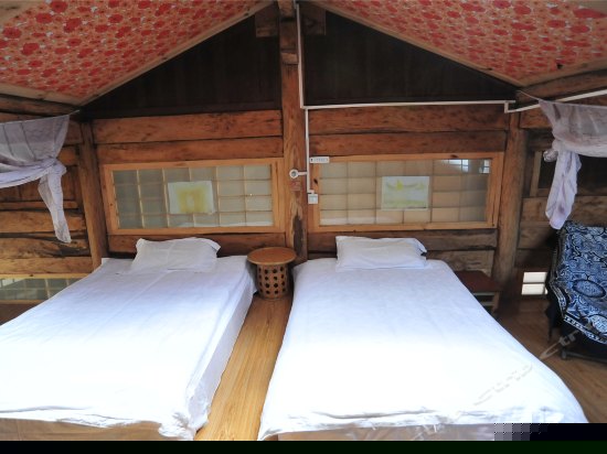 二楼观景家庭房