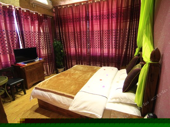 全景复式家庭房