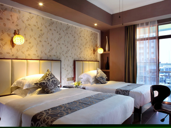 清晨的咖啡家庭房