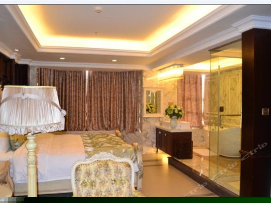 观景蜜月大床房