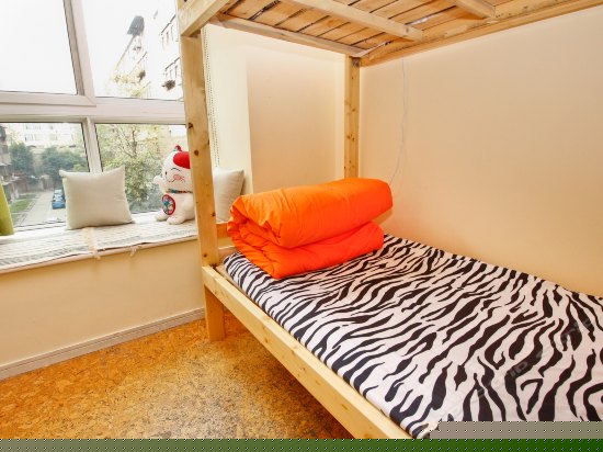 女生四人床位房