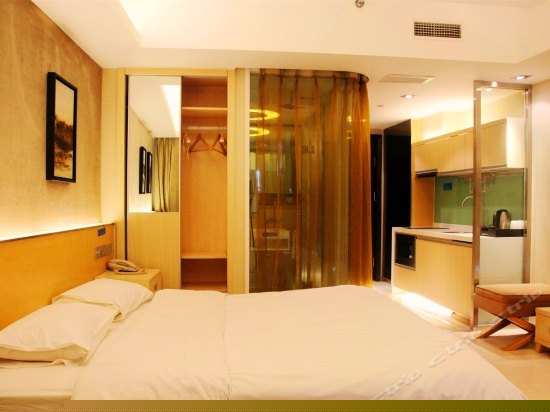 无敌海景大床房