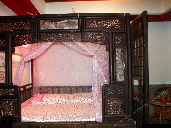 古典雕花庭院大床房