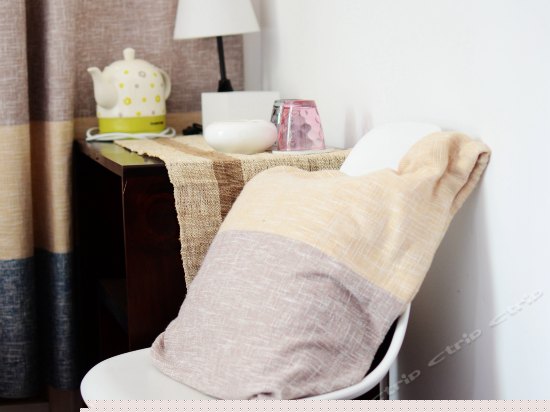 山里 庭院大床房