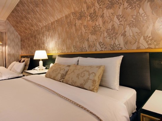 典雅家庭套房4人房