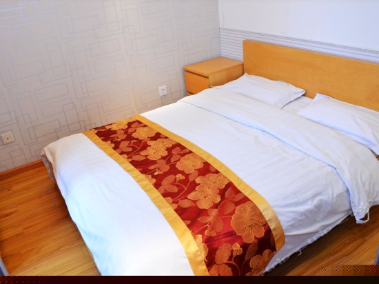 时尚温馨双床标准间