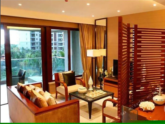 豪华海景套房（大床）