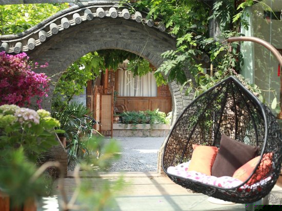 逸庐月亮门大套房