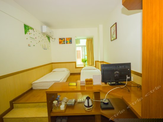 小夜曲榻榻米双床房