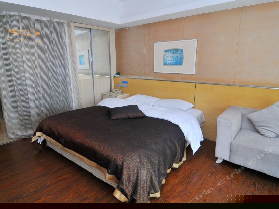 豪华海景大床房