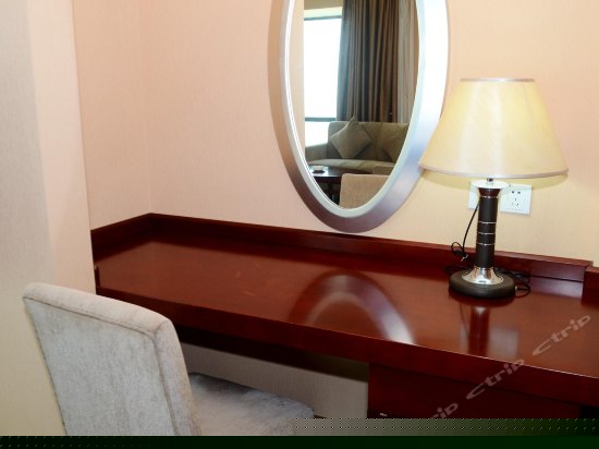 豪华日出海景房