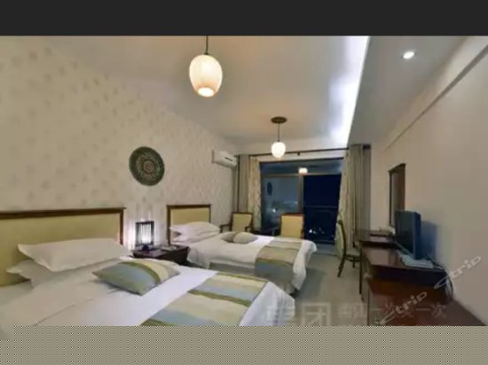 江景阳台双床房（带独立观澜沧江露台）