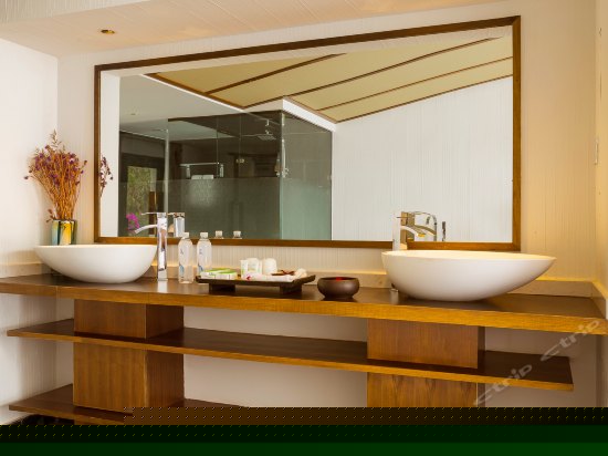 阁楼星空海景房