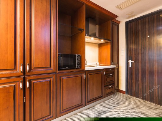 景观高级大床房