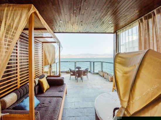 180度豪华海景家庭套房