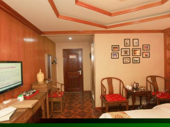 豪华风情大床房