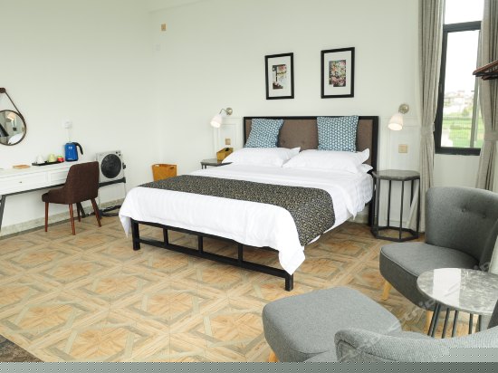 高级海景阳台大床房