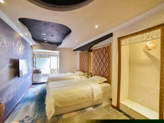 精品主题双床间