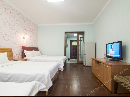 高级海景家庭房