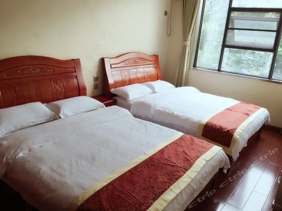 商务双人间带电脑