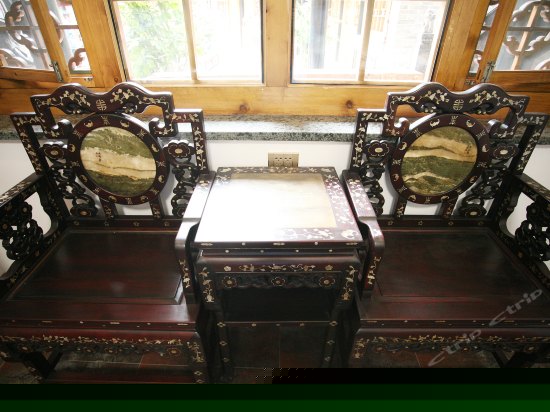 古典红木罗汉床房