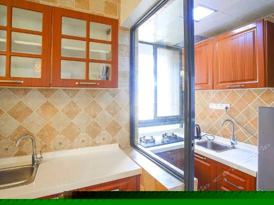 天水间精装两房一厅套房