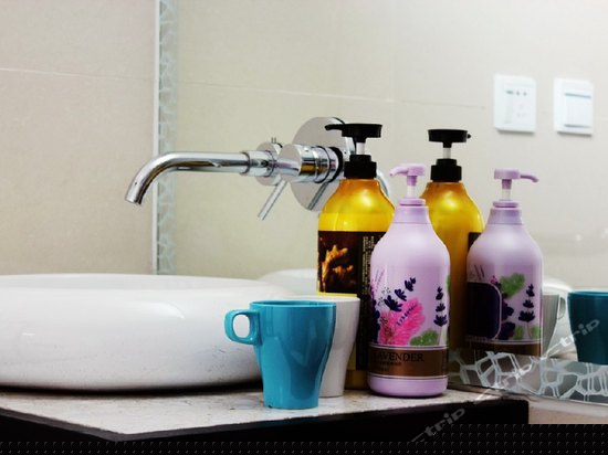 一楼墨年标准间