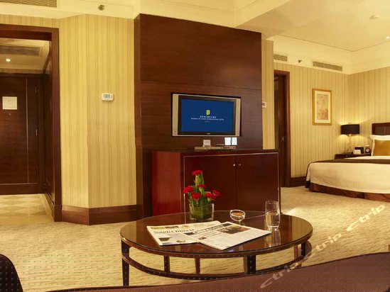 行政豪华小套间