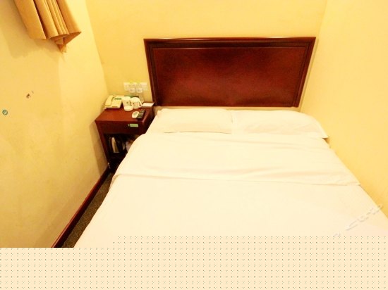 1.5米特价大床间