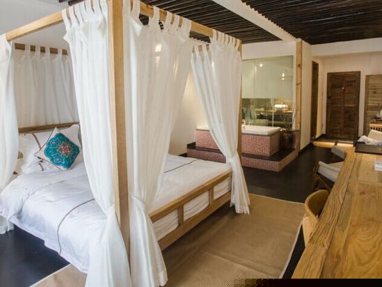 茉莉豪华大床房