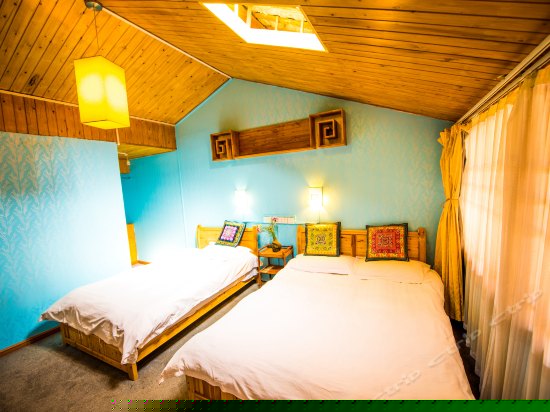 二楼双床标准房