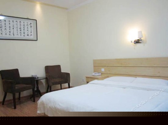 大床间（无窗）