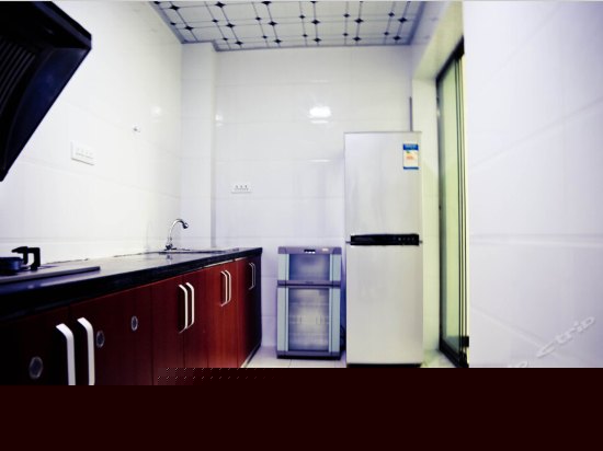 城市地标中式豪华两室一厅套房